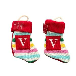 NWT Wondershop Red & Multicolor Knit Mini “V” Holiday Stockings Bundle